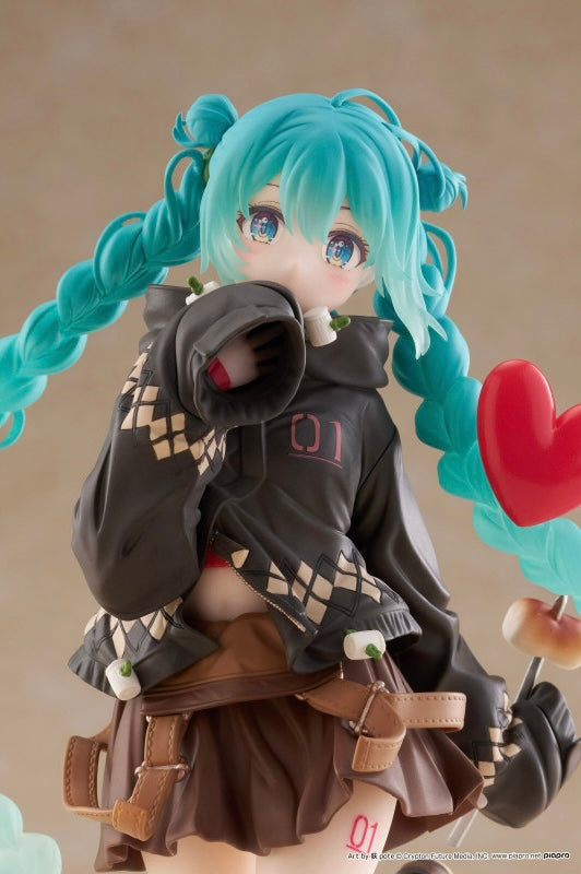 Hatsune Miku Fashion Series - Outdoor Version