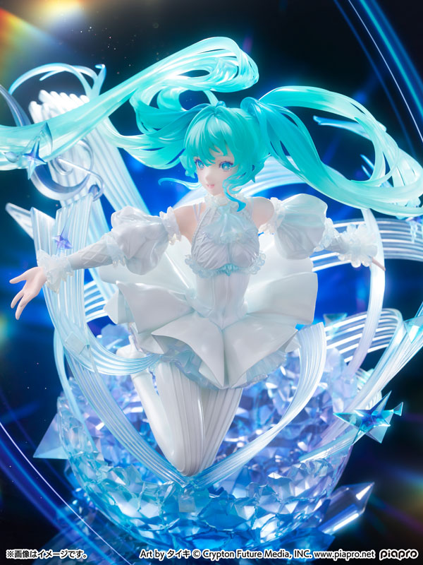 Hatsune Miku -Crystal Dress Ver.- 1/7 Scale