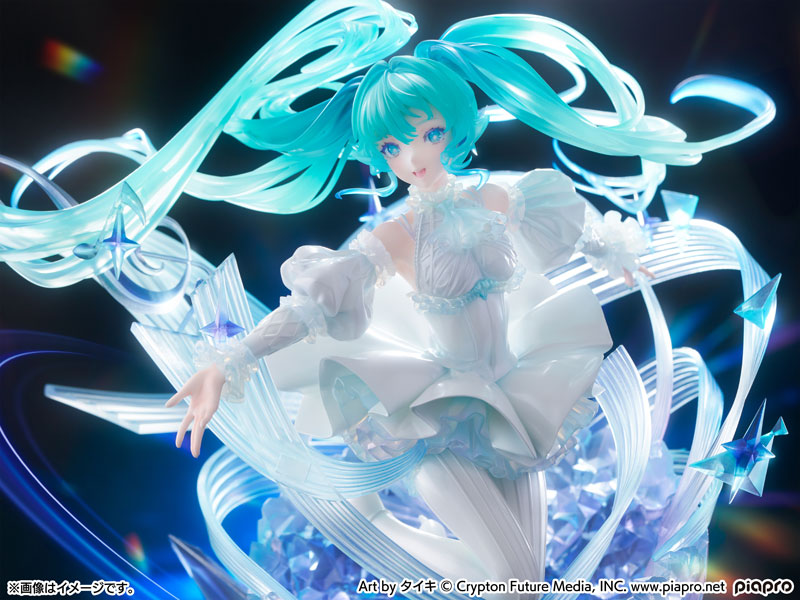 Hatsune Miku -Crystal Dress Ver.- 1/7 Scale