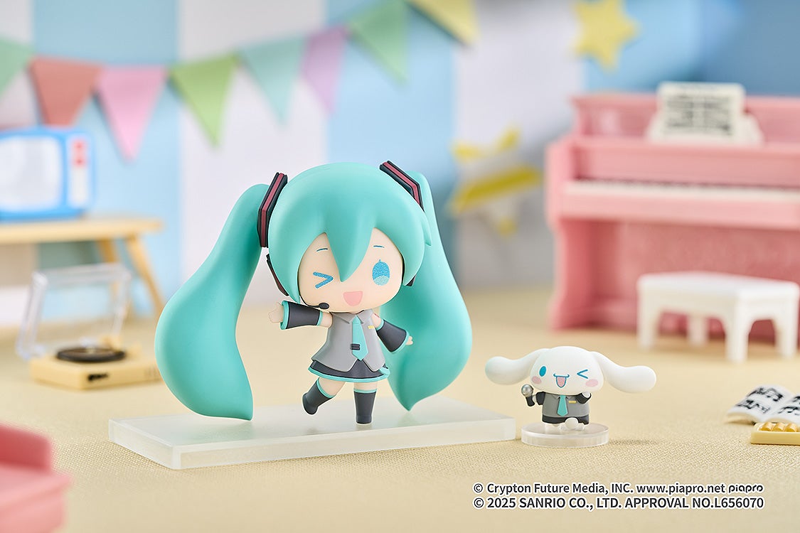 Collectible Figure Hatsune Miku x Cinnamoroll (5 Pieces)